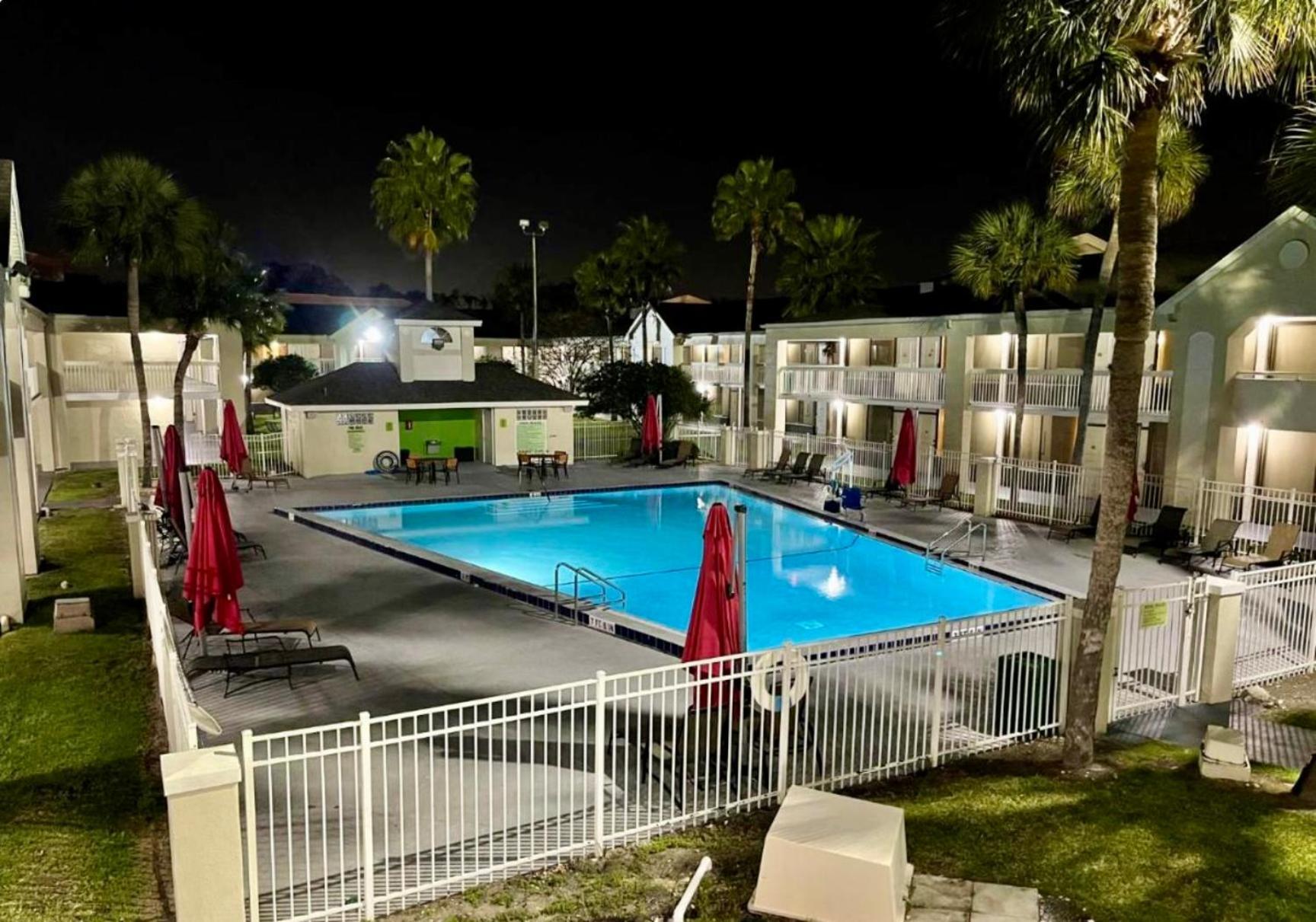 Pool - Wifi - Parking - Best Location ! Kissimmee Eksteriør billede